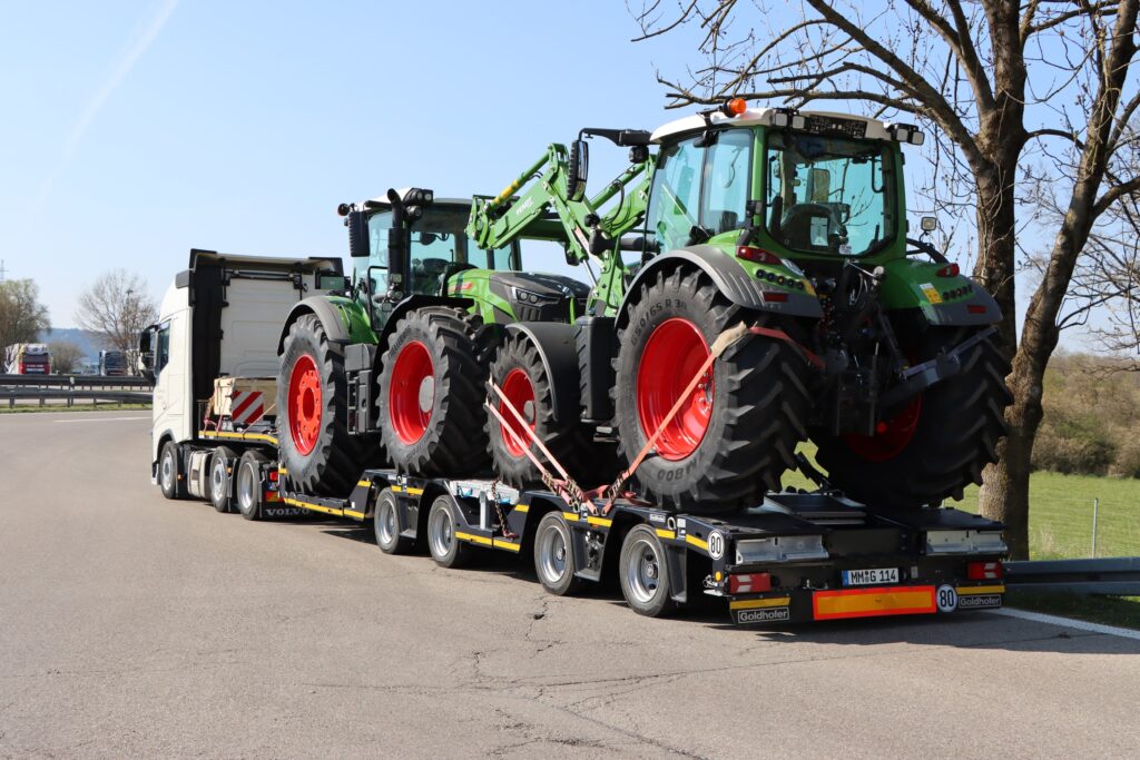 tractor-transport-export